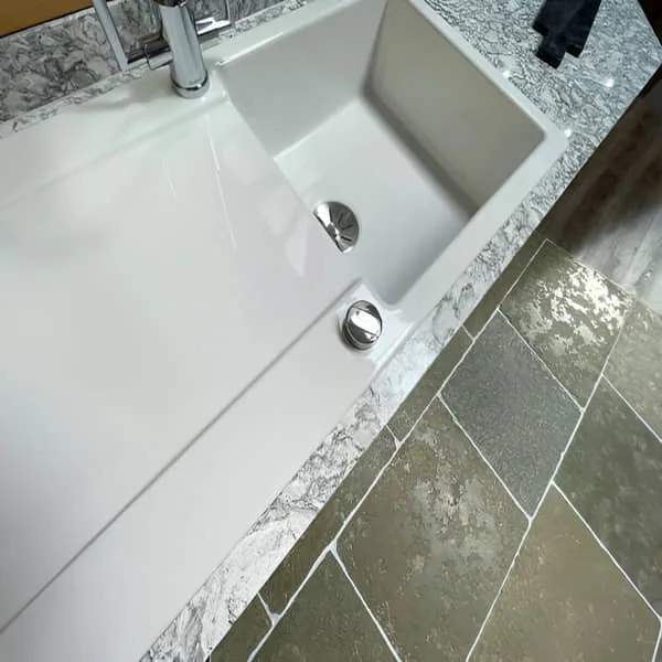 sink marble cleaning